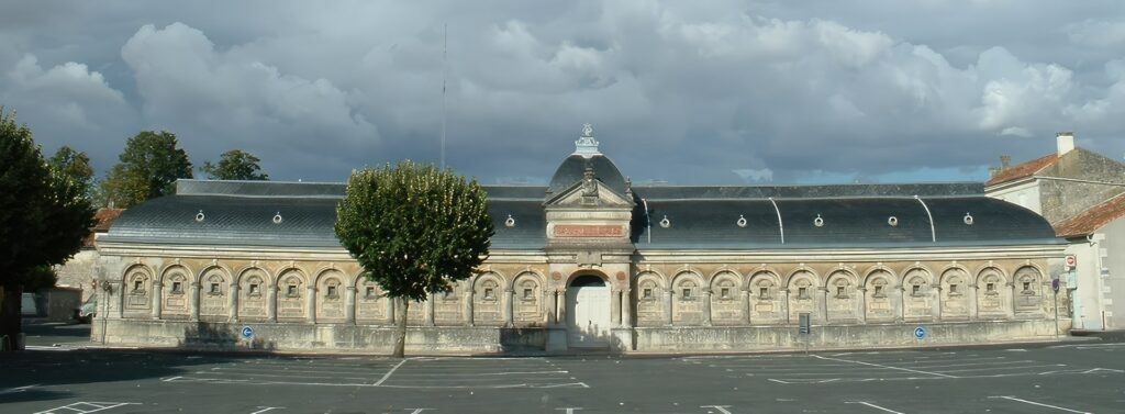 Salle Alienor d'Aquitaine Saint Jean d'Angely